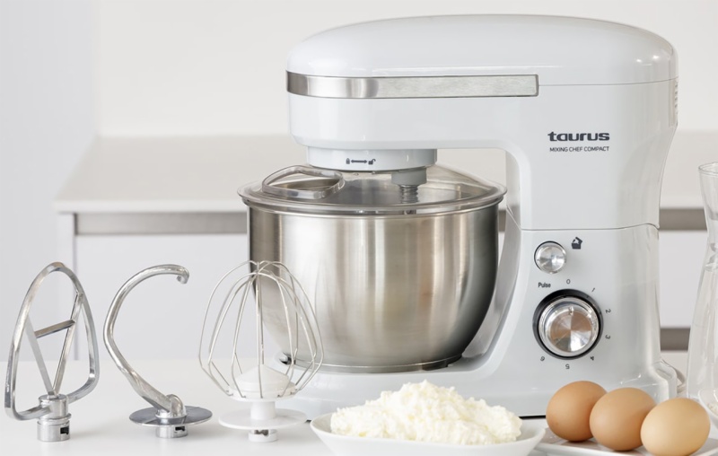 AMASADORA TAURUS MIXING CHEF COM.1000